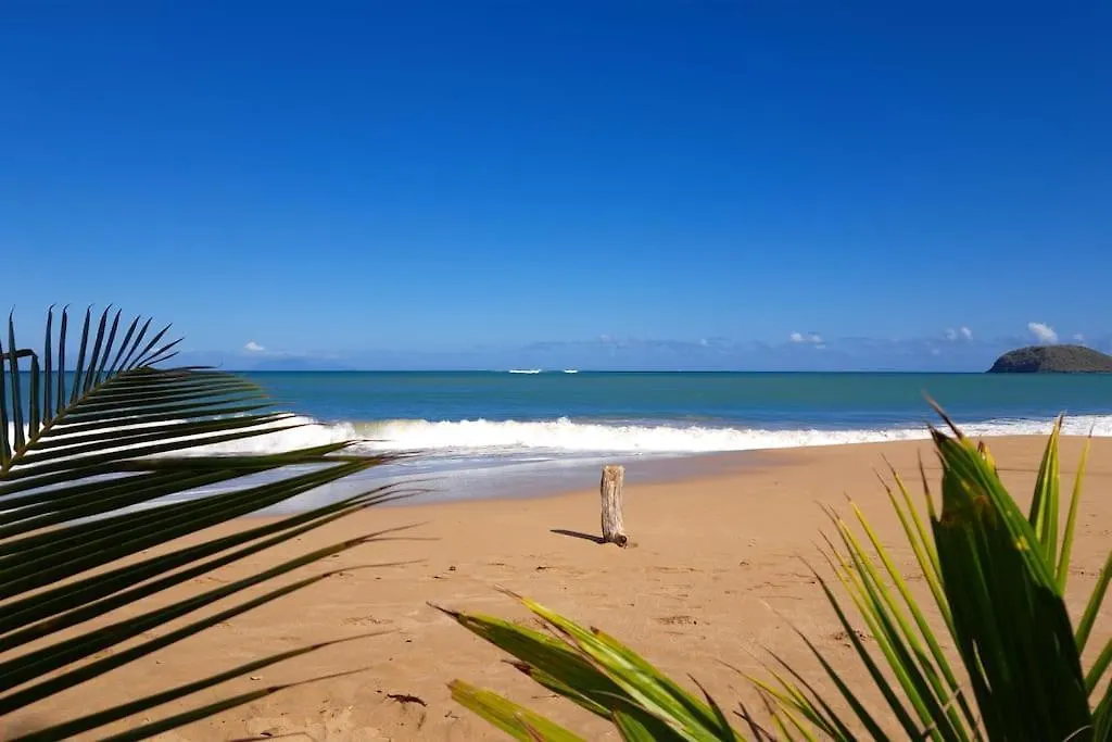 Villa La Perle Plage A Pied, Piscine A Deshaies
